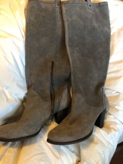 Grey Ugg boots size 11