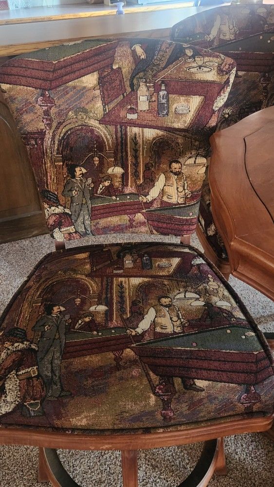 Pub Table