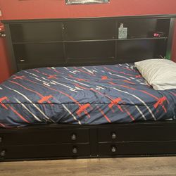 Twin Bed With Storage Drawers and Bookshelves