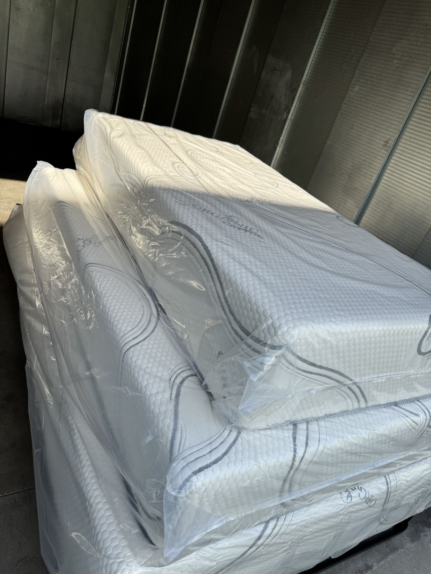 Mattress 🟡🟪