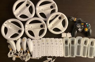 Wii controllers / wheels /  covers / motion cubes prices in the description