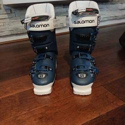 Women's Salomon Ski Boots
