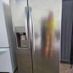 REFRIGERATOR GE SBS STAINLESS STEEL 