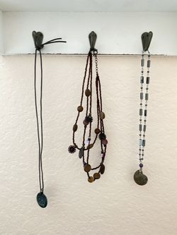Necklaces (3) Total