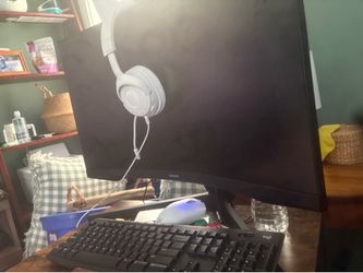 Samsung curved monitor