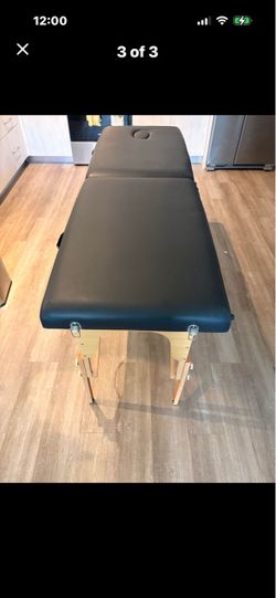 Portable massage table