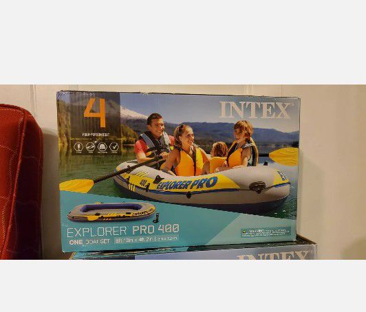 Photo New Inflatable boat 4 Persons