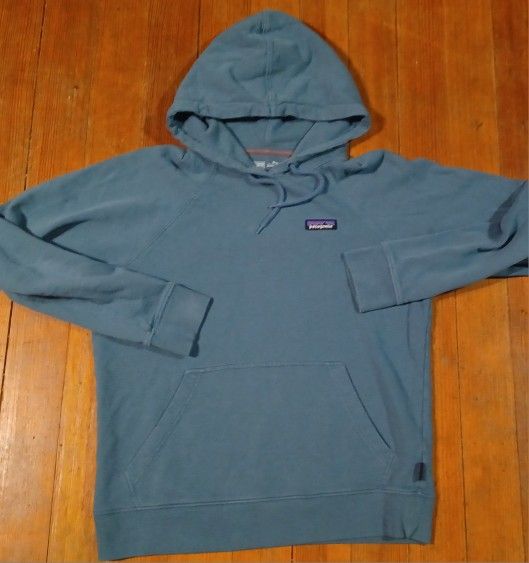 Unisex Size Medium Patagonia Hoodie Men Women Regular Fit