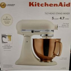 New!! Kitchen Aid 5qt Tilt Head Stand Mixer