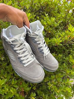 Jordan 5s size 10 120$