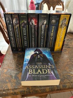 Throne of Glass Book Set by Sarah J. Maas