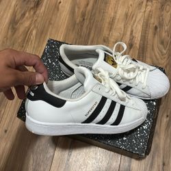 Adidas, Men Size 9 