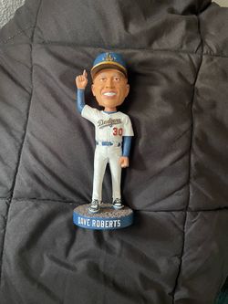 Dave Roberts bobble head