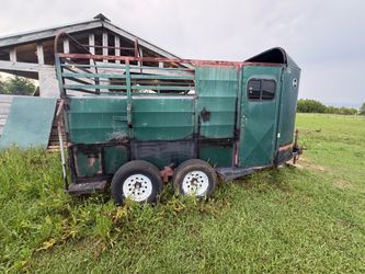 Horse trailer