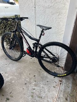 Motobecane Fantom 29 Mountain Bike