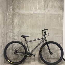 Throne 29in Bmx 