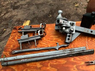 Center line sway bar hitch