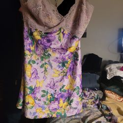 Victoria SECRET NIGHTIEE AND ROBE SILLK