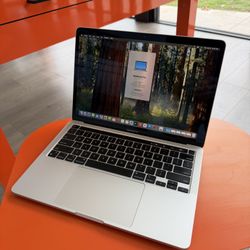 Apple 13” MacBook Pro M1 Chip 16GB Ram 512SSD! 90 day warranty! We offer financing!