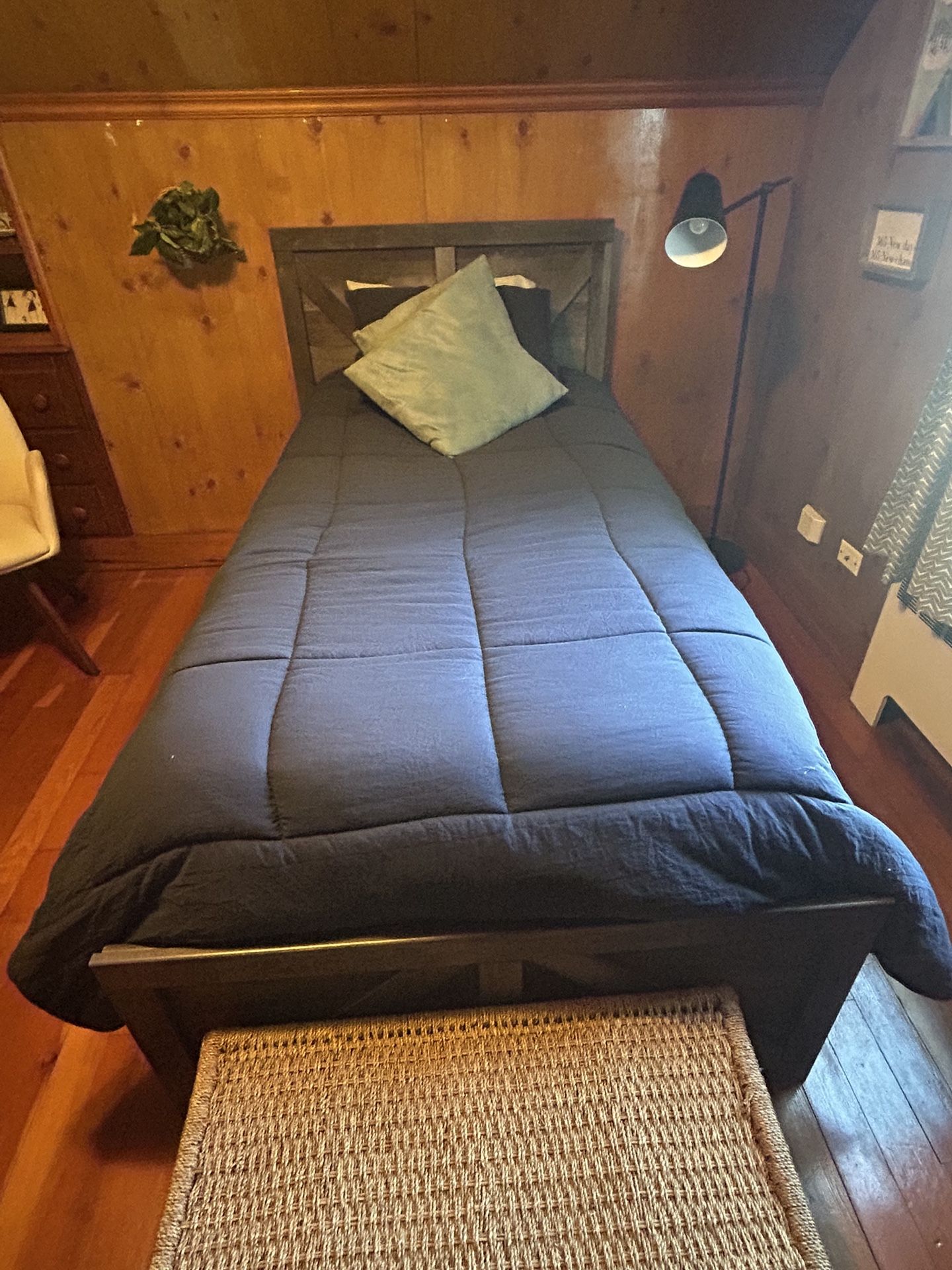 Twin Bed