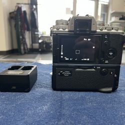 Fujifilm X-T4 Camera Body