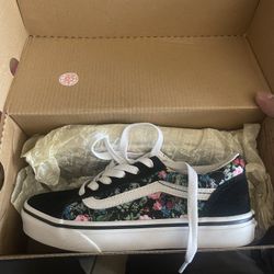 Vans Old Skool Size 2 
