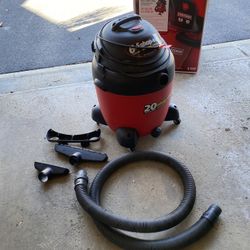 Craftsman Wet/Dry Vac 20 Gallon 6.5 Peak HP