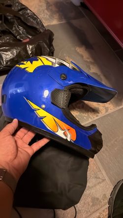 Dirt bike helmet