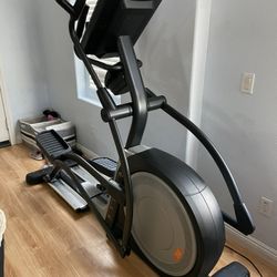 Nordic track Elliptical