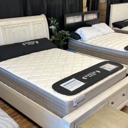 Robbinsdale Antique White Queen Sleigh Storage Bed  