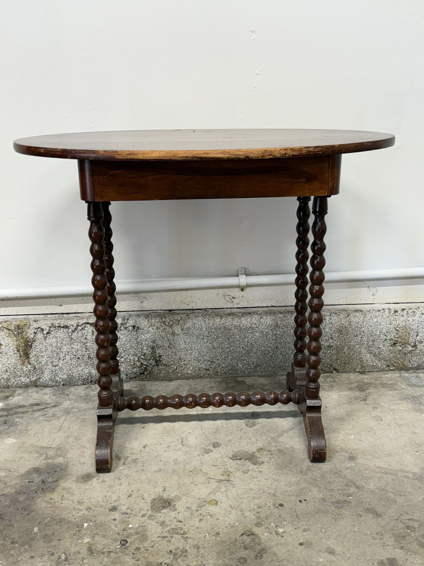 Antique Wood Spindle table with 1 drawer