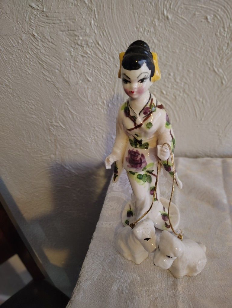Vintage Giesha Figurine Porcelain With Twin Poodles