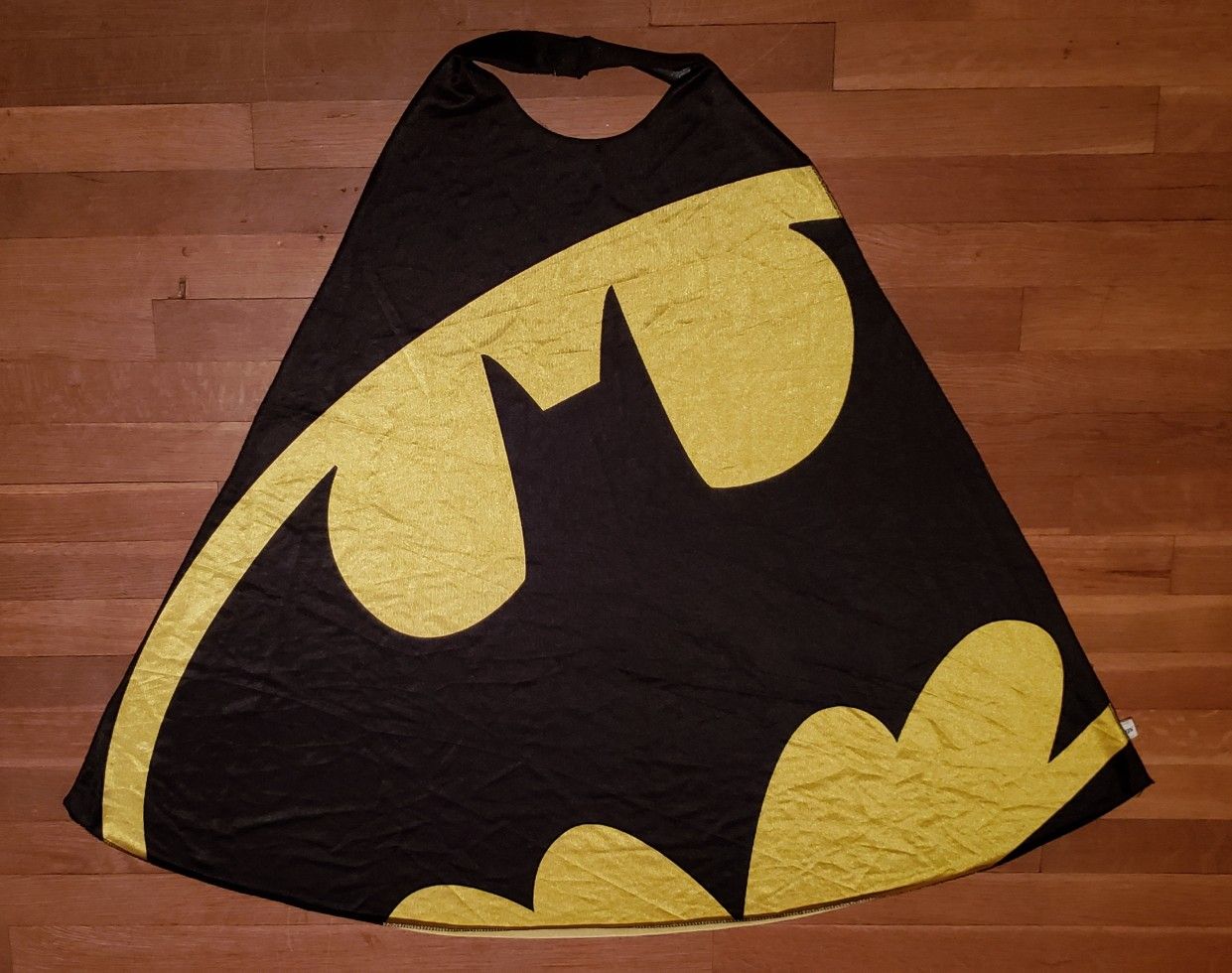 DC Batman Cape (Black and Yellow)