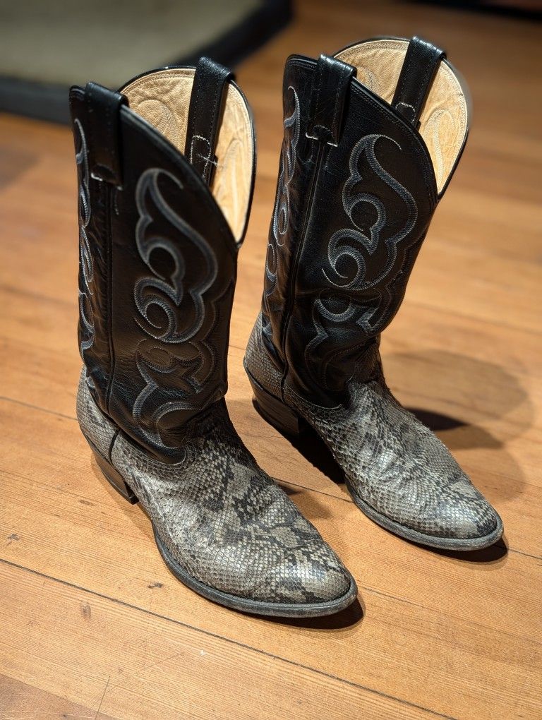 NOCONA Snake Skin & Leather Cowboy Boots
