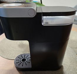 Keurig Coffee Machine And K-pots Coffee Brewer