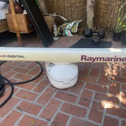 Raymarine E120 & 4ft HD Digital Radar Package