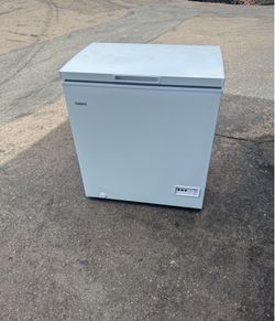 Freezer household deep chest (delivery available)