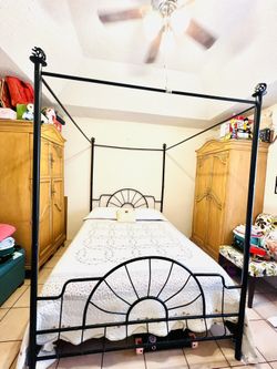 Bedroom Set 