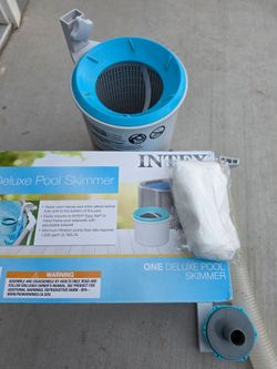 Deluxe pool skimmer