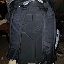 ASUS ROG Archer Backpack 17 3700g