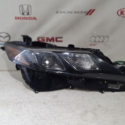 2018-2023 TOYOTA CAMRY BI-LED HEADLIGHT RIGHT PASSENGER SIDE OEM 