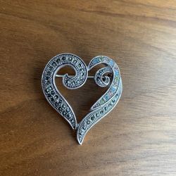 Vintage Heart Brooch 
