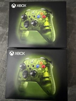 Xbox 25th anniversary controller