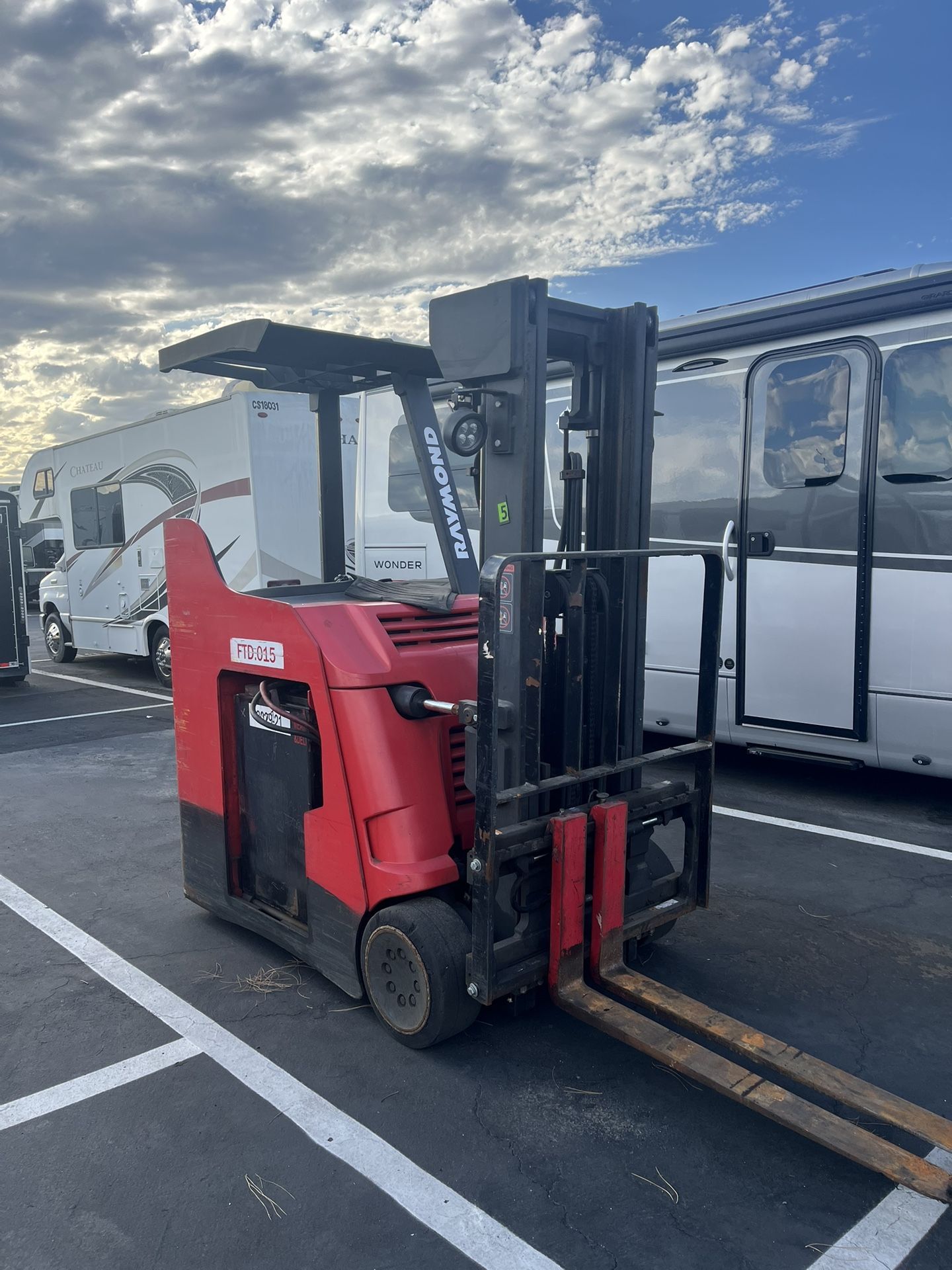 Raymond Electric Forklift