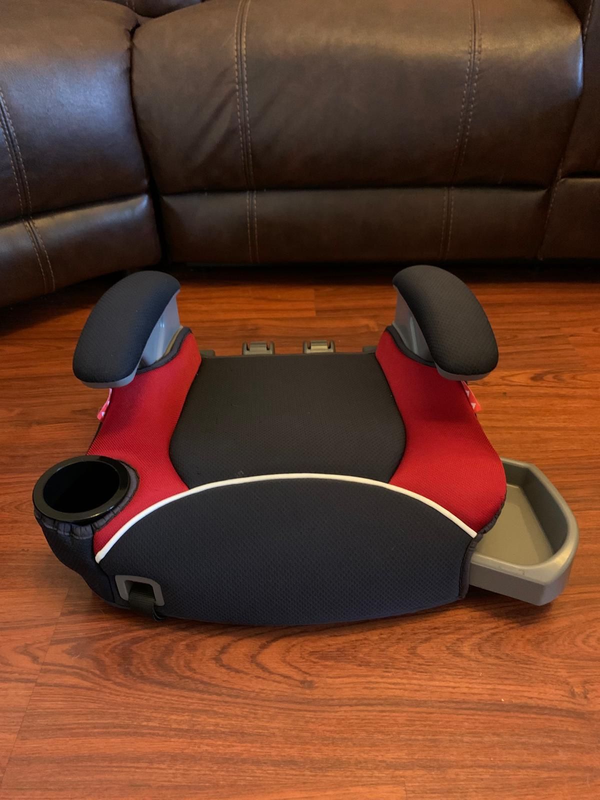 BOOSTER- CAR SEAT