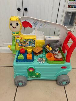 Fisher-Price Baby Learning 3-in-1 on-the-go Camper Walker & Activity center