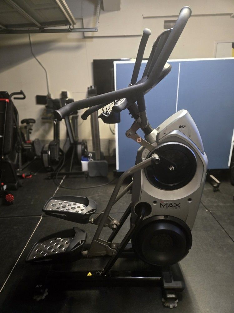 Bowflex Max Trainer M7 Elliptical Stepper Stepping Machine