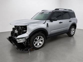 PARTES Y PIEZAS FORD BRONCO https://offerup.com/redirect/?o=MS5TTA== 21-26