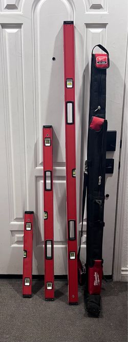 Milwaukee magnetic level set w/ carry case