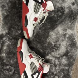 Jordan 4 Fire Red Size 10.5 No Box 
